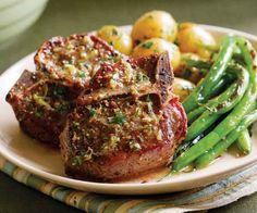 steak, green beans and potatoes on a plate