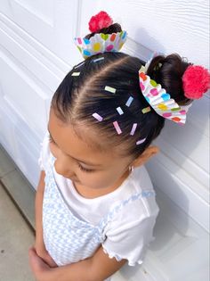 Cupcake Hair, Crazy Hair Day Ideas, Braid Hairstyle Ideas, Wacky Hair Day, Kids Hairstyle, Tutorial Hair, Styles Hairstyles, Inspo Hair