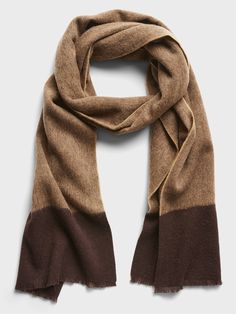 WOOL: Soft and warm, this sturdy fiber is perfect for layering through cooler seasons.  Length: 76" (193cm) Width: 12" (30. 5cm) Scarf Wool, Crochet Scarves, Wool Scarf, Curator Style, Winter Scarf, Mens Coats, Herringbone, Banana Republic, Layering