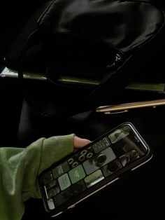 harry potter • wizarding world • slytherin Olive Green And Black Aesthetic, Dark Green Aesthetic Wallpaper, Aesthetic Routine, Green Inspo, Iphone Obsession, Green Girl