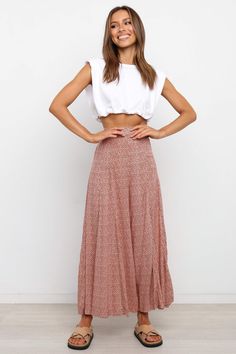 Neveah Pant - Rust - Petal & Pup USA Petal And Pup, Summer Pants Women, High Waist Wide Leg Pants, Casual Wide Leg Pants, Pleated Maxi Skirt, Floral Pants, Floral Chiffon, Browning, Chiffon Fabric