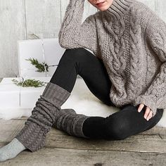 Boots And Leg Warmers Outfit, Leg Warmers With Leggings Outfit, Leg Warmers Styling, Leg Warmers Outfit Ideas, Thigh High Leg Warmers Outfits, Winter Leg Warmers Outfits, Leg Warmer Outfits With Pants, Grey Leg Warmers Outfit, Leg Warmers With Pants