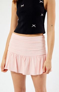 LA Hearts Light Pink Ruffle Mini Skort | PacSun Heart Lights, Bunny Costume, Shop Light, Pink Ruffle, Sabrina Carpenter, Cute Tops, Ruffle Hem, Model Measurements, Pacsun