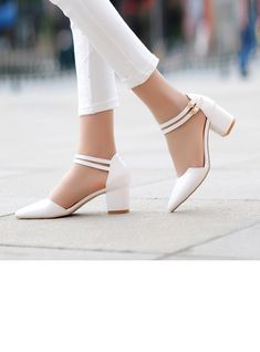 Sepatu Pump, Hak Tinggi, Ankle Strap Chunky Heels, Rough Heels, Kitten Heel Shoes, Elegant Sandals, Block Heel Sandals, Kitten Heel Pumps, Chunky Heels Sandals