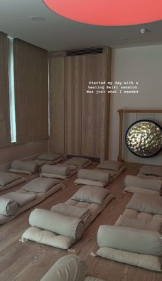 Meditation Studio Design, Indoor Spa, Healing Retreats, Meditation Studio, Yoga Studio Design, Healing Room, Wellness Studio