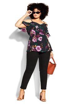 Sweetheart Top Plus Size, Leather Look Jeans, Flare Top, French Floral, Floral Fit, Glam Looks, Mesh Sleeves, Ladies Of London, Plus Size Top