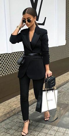 All Black Outfits, Business Outfits Women, Woman Suit Fashion, Black Everything, Black Outfits, Black Suit, All Black Outfit, Mode Inspiration