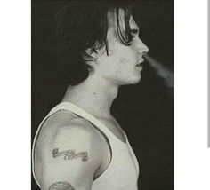 Debbie Depp, Johnny Depp Tattoos, Johnny Depp Tim Burton, Johnny And Winona, 90s Johnny Depp, Bedroom Paris, Johnny Depp And Winona, Johnny Depp Wallpaper, Forever Tattoo