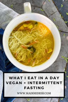 What I Eat in a Day: Vegan : Intermittent Fasting Intermittent Fasting Vegetarian Diet, Vegan Intermittent Fasting Meal Plan, Intermittent Fasting Vegetarian, Vegan Detox Plan, Vegan Fasting, Vegan Intermittent Fasting, Vegan Meal Ideas, Vegan Transition, Vegan Diet Plan