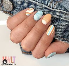 Pastel Accent Nails, Cute Nail For Summer, Nail Ideas May, 2024 Nail Art Design, Gel Nail Summer Designs, Cute Summer Nails Ideas, Summer Nails That Go With Everything, Subtle Summer Nails Short, Beach Vacation Manicure