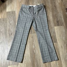 Stylish Gray Plaid Pants. Perfect For Work Or Casual Outings. Comfortable Fit. Gray Plaid Pants, Gray Plaid, Plaid Pants, Pant Jumpsuit, Comfort Fit, Loft, Pants For Women, Trousers, Plaid