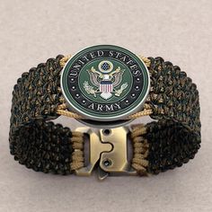 US Army paracord bracelet for veteran soldier, boot camp graduation gift, Army Ranger, proud Army mom, military retirement jewelry by SoulFocusParacord on Etsy Boot Camp Graduation Gifts, Army Rings, Boot Camp Graduation, Paracord Armband, Army Colors, Military Retirement, Army Gifts, Army Rangers, Army Mom