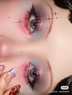 Pink Douyin Makeup, Nymph Makeup, Makeup Reference, Funky Makeup, Cute Eye Makeup