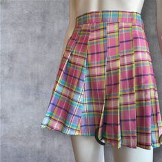 Y2K mini pleated skirt, size fits XS/S. Waist 72cm, length 38cm. Synthetic Y2k Style Summer Pleated Skirt, Y2k Pleated Skort For Summer, Y2k Style Pleated Skort For Summer, Y2k Style Pink Bottoms For School, Pleated Y2k Skort For Summer, Y2k Pink Bottoms For School, Pink Y2k Style Bottoms For School, Summer Mini Skirt For School, Y2k Pleated Mini Skirt For Summer