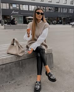 Vinter Mode Outfits, Moira Rose, Look Zara, Mode Zara, Zara Outfit, Mode Casual, Stylish Work Outfits, Mode Inspo