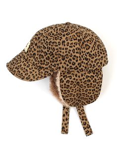 Editor's NotesUNIVERSAL CHEMISTRY's trendy earflap hat for the winter seasons. It is made of leopard pattern fabric and features metal ornament detail.- Trendy earflap hat- Metal ornament detail on the front- Embroidery detail- Adjustable strap fastening- Leopard patternMeasurements(in.)One size- Circumference: 22.44~24.40 in.- Brim: 2.16 in.- Height: 5.11 in.Composition & Care- 100% Cotton- Please check the care labelDesigner- by UNIVERSAL CHEMISTRY Adjustable Faux Fur Lined Hat With Ear Flaps, Adjustable Cap With Faux Fur Lining, Leopard Pattern, Metal Ornament, Embroidery Details, Winter Season, Fabric Patterns, Adjustable Straps, Accessories Hats