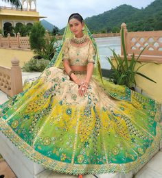 white Banarasi Silk Lehenga,Lehenga Choli, Design Lehenga, Pakistani Wedding lehenga,Traditional Lehenga, Bridal Lehenga Choli 2024 Green Lehenga Choli, Pakistani Lehenga, Gold Lehenga, Green Lehenga, Pink Lehenga