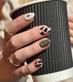 Symmetrical Nail Designs, Fun Cow Print Nails, Lincoln Park After Dark Nail Designs, Autumn Nails Cute, Brown Cow Nails Designs, Farm Nail Ideas, Fall Nails Almond Short, Cute Fall Nail Art, Matte Nail Ideas Short