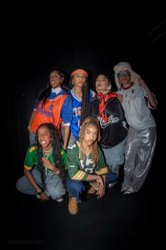 Tlc Fashion 90s Outfit, 90s Group Outfits, 90s Fashion Black Women Hip Hop, 90s Rnb Outfit, 90s Jersey Outfit, 90s Fashion Outfits 1990s Style Baggy, 90s Fine Outfits, Cute 90s Outfits Black Women, 90s Fashion Jersey Outfits