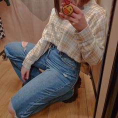 Beige crop top shirt, wide blue ripped jeans, zara clothes, bright colors, zara fashion, trying on haul, new shirt mirror selfie . #zarafashion #fashioninspo #fashioninspo2022 #outfitinspo #outfitinspo2022 #zara #croptop #beige #brightcolor #rippedjeans #zarajeans #zarashirt #shirt #fashionblogger #stylepost Shirt Mirror Selfie, Blue Ripped Jeans Outfit, Zara Clothes, Beige Crop Top, Beige Crop Tops, Ripped Jeans Outfit, Crop Top Shirt, Blue Ripped Jeans, Zara Outfit