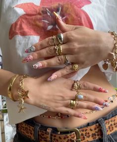 Ahs Style, Jewelry Fashion Trends, Funky Jewelry, Jewelry Lookbook, Stacked Jewelry, Dream Jewelry, Jewelry Inspo