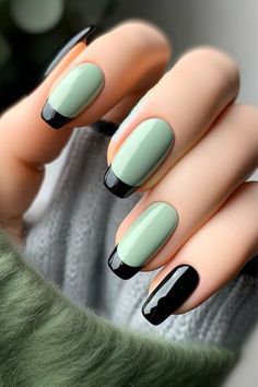 Black Nails With Green French Tips, Reverse French Manicure Black, Blue Nails With Black Tips, Black Nails With Green Tips, Green Nails With Black Tips, Green And Black French Tip Nails, Black And Green French Tip Nails, Two Color Nail Design, French Manicure With Black Tips