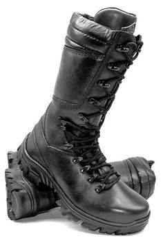 Genuine BMBrasil Leather Tactical Military/Motorcycle Boots These are great boots, very well made, they are easy and quick to take on and off, ideal in all temperatures, with reinforced toe and heel, it's a great all round boot. Ideal for military, motorcycles security or outdoor work. Brand new, packed in a box. DESCRIPTION: Brand: BMBRASIL Solvent: SBS rubber, thickness 8,6, density (g / cm³) 1,10, Abrasion (mm³) 203, Hardness 70, Stitched Leather: bovine leather, chrome-tanned, printed in bla Luxury Rugged Combat Boots With Goodyear Welt Construction, Luxury Men's Combat Boots With Leather Lining, Mens Work Boots Black, Luxury Black Work Boots For Outdoor Activities, Luxury Formal Work Boots With Goodyear Welt Construction, Luxury Hunting Boots For Men, Luxury Black Work Boots With Goodyear Welt Construction, Luxury Men's Hunting Boots, Luxury Men's Moto Boots For Work