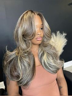 Theweavespecialist Ash Blonde Sew In Weave Black Women, Ash Blonde Weave Black Women, Colourful Wigs, Wig Room, Curly Hair Sew In, Blonde Highlights Curly Hair, Business Hair, Blonde Weave, Hair Plugs