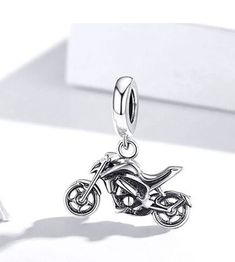 Silver Motorcycle, Rap Metal, Motorcycle Sports, Fatima Hand, Sports Bike, Silver Items