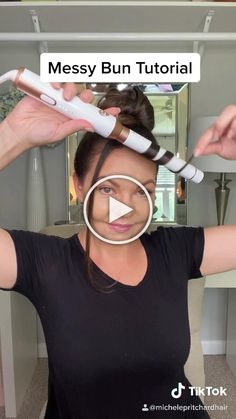 How to get a Messy Bun Light Brunette Hair, Homecoming Hairstyles Black, Hairstyles Black Women, A Messy Bun, How To Curl Short Hair, Hair Bun Tutorial, Hair Indian