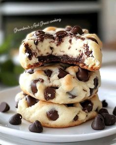 � Delicious recipes | Cream Cheese Stuffed Chocolate Chip Cookies | Facebook