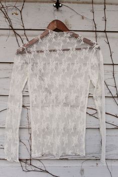 Flowered Mesh Top White Mesh Top Outfit Long Sleeve, White Mesh Top Outfit, White Mesh Shirt, Mesh Top Outfit, Mesh Shirts, Women Fashion Ideas, White Mesh Top, Waistcoat Outfit, Country Fits