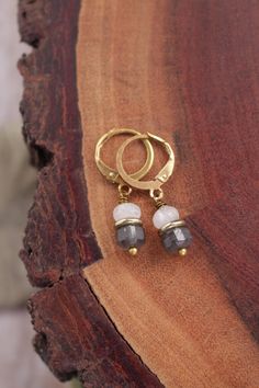 Gorgeous little gemstone stacks with brass spacers. Ear wire options in last photo! // size // - earrings measure 1.25 inches long Jewelry Stack, Labradorite Earrings, Moonstone Jewelry, Photo Size, Earrings Boho, Brass Earrings, Ear Wire, Gemstone Earrings, Boho Wedding