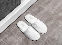 Level up your lounging with fab and comfy W Hotels Slippers. Designed by Frette and crafted of rich velour our fluffy slippers give your tired feet the soft plush embrace they need at the end of a long day. Pair them with your favorite W robe and soak up every moment. Luxury Hotel Bedding, Bedding Hotel, Guest Amenities, Hotel Beds, Spa Robes, Slipper Bath, White Bed Set, Travel Shampoo, Hotel Collection Bedding