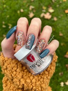 Gold And Teal Nails, Tender Nails, Blue Fall Nails Designs, Fall Nails Blue, Lana Nails, Fall Blue Nails, Nails Dipped, November Nail Designs, Nails November