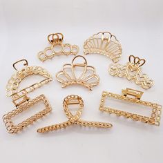 size: reference picture color: gold quantity: 2pcs Materials: Metal If you need different quantities please look in my shop or send me a convo. If you need a clip patches, please click the link below: Jewelry Making Pearls, Cow Print Wallpaper, Silver Hair Clip, Hair Clips Diy, Shark Clip, Pearl Hair Clip, Cute Nike Shoes, Girly Accessories, Cute Nikes