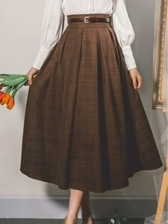 Dark Academia Long Skirt, Long Vintage Skirt, Plaid Long Skirt, Long Skirt Vintage, Long Plaid Skirt, Academia Outfits, Long Skirt Fashion, Academia Style, Long Skirt Outfits