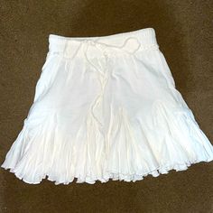 Size Small (Fits Like An Xs) Never Worn Sports Skirt, High Waist Dress, Sports Skirts, White Skirt, Dress Lace, Waist Dress, White Skirts, Lace Dress, High Waist