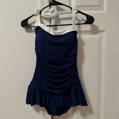 Size 6 Nwt May Have Tiny Marks Due To The Straps Being White 90s One Piece Swimsuit, 60s Swimsuit, Swim Clothes, Swimsuit With Skirt, Thrifting Ideas, School Swimsuit, Swim Skirts, Cute Swimwear, Bright Bikinis