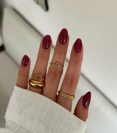 #chromenails #rednails #shortnails Fall Red Chrome Nails, Short Oval Nails Ideas Winter, Dark Red Round Nails, Wine Red Nails With Chrome, Short Almond Dark Red Nails, Simple Winter Almond Nails, Dark Red With Chrome Nails, Dark Red Nails Chrome, Short Red Chrome Nails