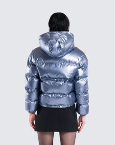 Name something more iconic then a metallic puffer jacket…we’ll wait 😜 This piece made from metallic lightweight nylon fabric and complete with a padded fill, hood drawcord, and stoppers will keep you warm and stylish anywhere you go 💙 Metallic Winter Outerwear For Streetwear, Metallic Winter Streetwear Outerwear, Metallic Outerwear For Winter Streetwear, Metallic Hooded Winter Outerwear, Sci Fi Outfits, Metallic Puffer Jacket, Random Outfits, Cargo Pant, Nylon Fabric