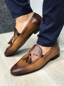 Classic Faux Leather Formal Shoes, Luxury Brown Calf Leather Loafers, Formal Leather Loafers With Smooth Grain, Luxury Brown Loafers For Semi-formal Occasions, Luxury Brown Formal Loafers, Classic Brown Loafers For Party, Luxury Brown Loafers For Formal Occasions, Classic Brown Party Loafers, Modern Leather Shoes For Fall