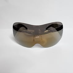 Extra Large, Rimless Sunglasses Premium Polycarbonate Lenses, Mirrored Frame Length: 7" Height: 3" Temple/Arm Length: 6" Color: Gold/Black This Style Is Available In Other Colors - Listed Separately. Trendy Rimless Shield Sunglasses, Chic Shield Sunglasses With Mirrored Lenses For Streetwear, Luxury Vintage Shield Sunglasses With Mirrored Lenses, Retro Gold Shield Sunglasses With Mirrored Lenses, Luxury Rimless Shield Sunglasses, Outfit Generator, Tory Burch Sunglasses, Sunglasses Women Fashion, Rimless Sunglasses