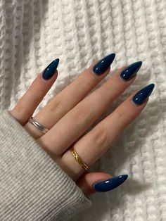 Navy Nails, Pointy Nails, Wow Nails, Blue Acrylic Nails, Smink Inspiration, Casual Nails, Makijaż Smokey Eye, Blue Nail, Classy Nails