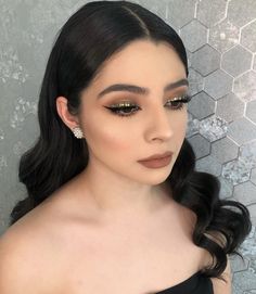 Fall Makeup Looks, Eye Makeup Steps, Makijaż Smokey Eye, Glamorous Makeup, Wedding Hair Inspiration, Makeup Makeover, Makeup Obsession, Prom Makeup