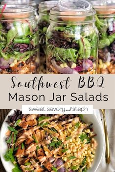 mason jar salads with chicken and vegetables in them