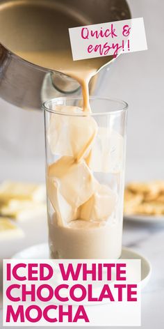 Iced White Chocolate Mocha, Iced Coffee Drinks, Easy Coffee Recipes, White Chocolate Mocha, Chocolate Mocha, Starbucks Drinks Recipes, Coffee Drink Recipes, Ice Coffee Recipe, Starbucks Recipes