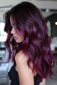 34 Beautiful Burgundy Balayage Hair Ideas That Will Leave You Mesmerized Burgundy Balayage Hair, Trendy Red Hair, Fall Red Hair, Balayage Hair Ideas, Burgundy Balayage, Rich Brunette, Cute Hair Colors, Hairstyle Trends