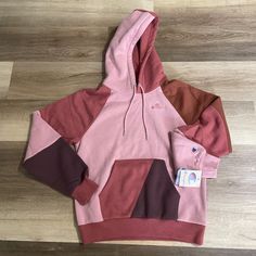 Women's Champion Classic Fleece Hoodie New With Tags Attached. Size Small Pink Hoodie With Kangaroo Pocket For Streetwear, Pink Patchwork Hoodie For Fall, Pink Sweatshirt With Kangaroo Pocket For Fall, Pink Fall Hoodie With Kangaroo Pocket, Pink Fall Sweatshirt With Kangaroo Pocket, Pink Fleece Sweatshirt For Winter, Pink Winter Sweatshirt With Kangaroo Pocket, Winter Pink Sweatshirt With Kangaroo Pocket, Pink Patchwork Hoodie For Winter