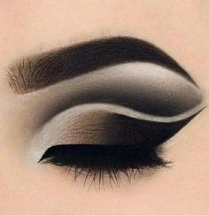 Maquillage Yeux Cut Crease, Make Up Gold, Makeup Course, Beautiful Eye Makeup, Makijaż Smokey Eye, Eye Makeup Designs, Colorful Eye Makeup, Makeup Eye Looks